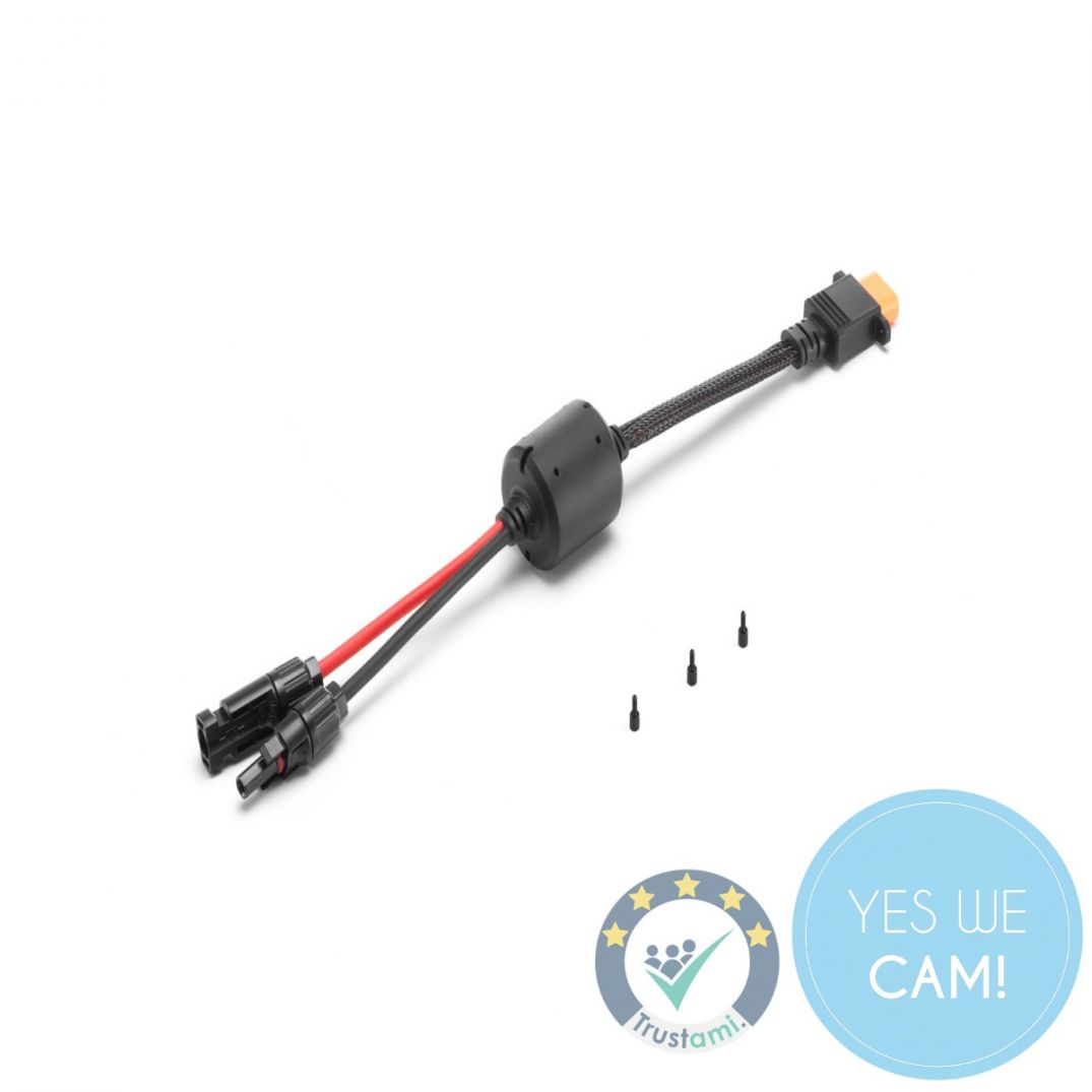 DJI Power 1.8kW Super Fast Charger XT90 to MC4 Adapter Cable mit XT90-Stecker und MC4-Solaranschlüssen auf hellem Hintergrund