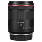 Seitenansicht des Canon RF 85mm F1.4L VCM mit Streulichtblende ET-73C
