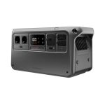 Schrägansicht der DJI Power 1000 EU mit Bedienfeld und Anschlüssen von vorne links