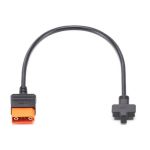 Detailansicht der Anschlüsse des DJI Power SDC Schnellladekabels für Matrice 30