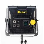 Rückseite der Ikan Lyra POE 1 x 1 Bi Color LED Studioleuchte mit DMX Ein und Ausgang, PoE Netzwerkanschluss, LCD Display, gelbem Bedienregler und Montagebügel.