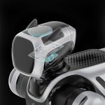 Magicdog Pro Roboterhund mit transparenter Darstellung der internen Elektronik im Kopfbereich

