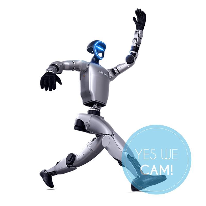 Unitree G1 EDU-U3 humanoider Roboter in laufender Bewegung mit erhobenem Arm vor weißem Hintergrund, daneben rundes „Yes We Cam!“ Logo
