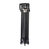 LIBEC QL-40B Quick Lock Tripod vollständig ausgefahren mit Mittelspinne in Frontalansicht
